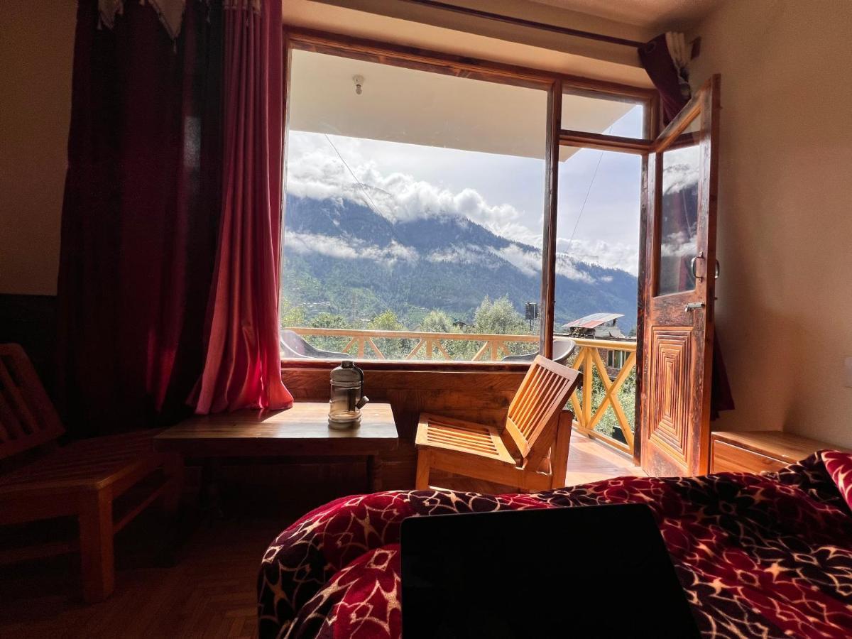 Yolo Backpackers - Manali Hostel Exterior photo