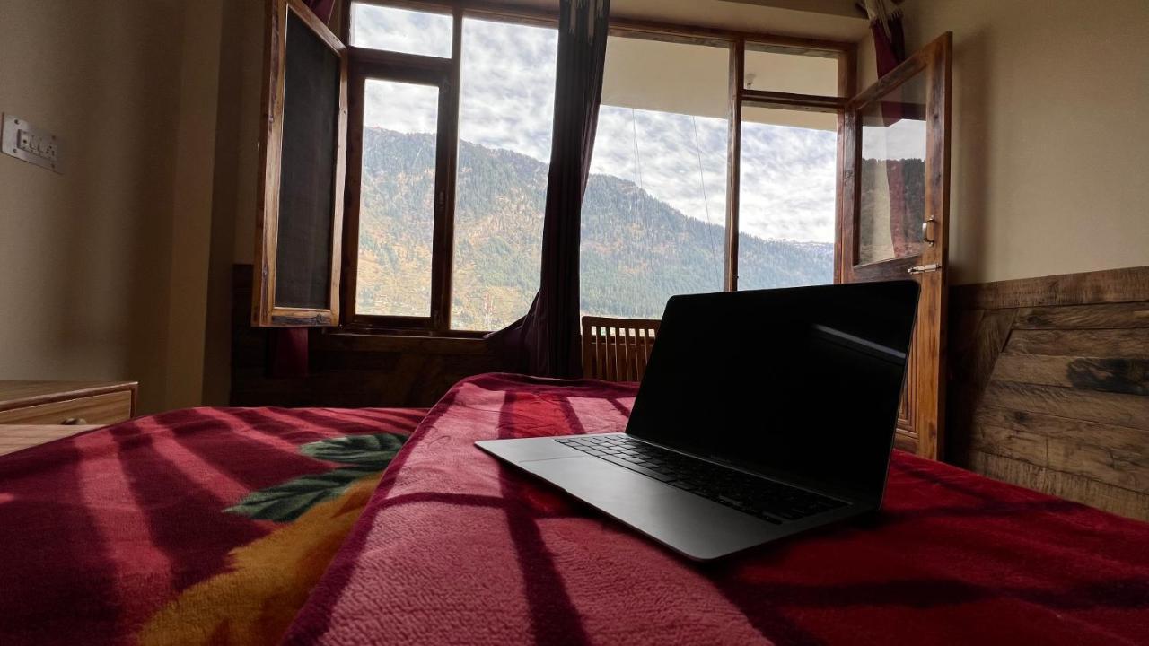 Yolo Backpackers - Manali Hostel Exterior photo